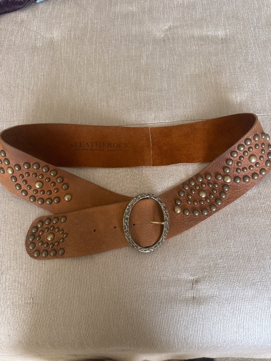Leather belt
